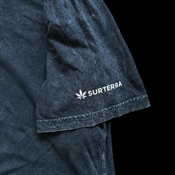 New dimensions Graphic Tee - Picture 2 of 6